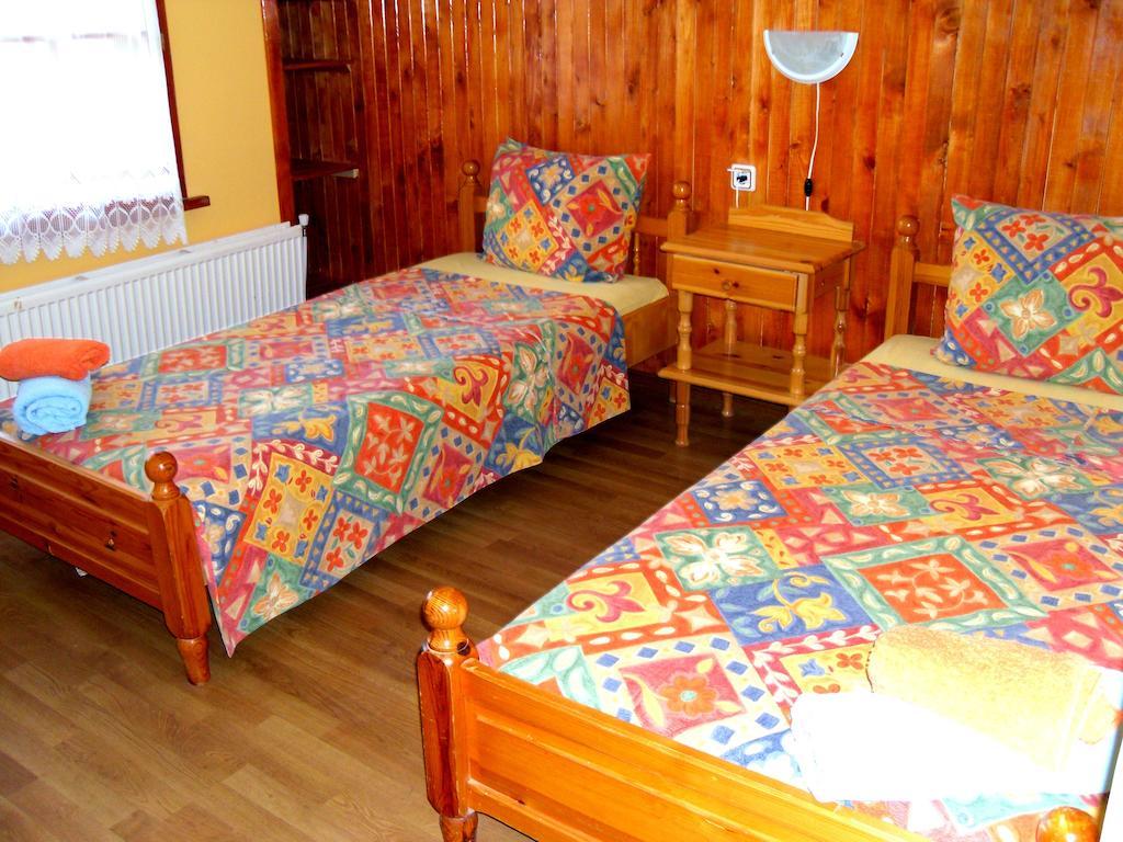 Veselata Guest House Dolna Banya Zimmer foto